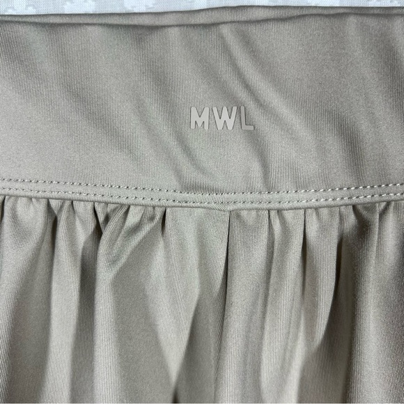 Madewell MWL Tan Cream Flex Wrap Skort - Picture 5 of 9